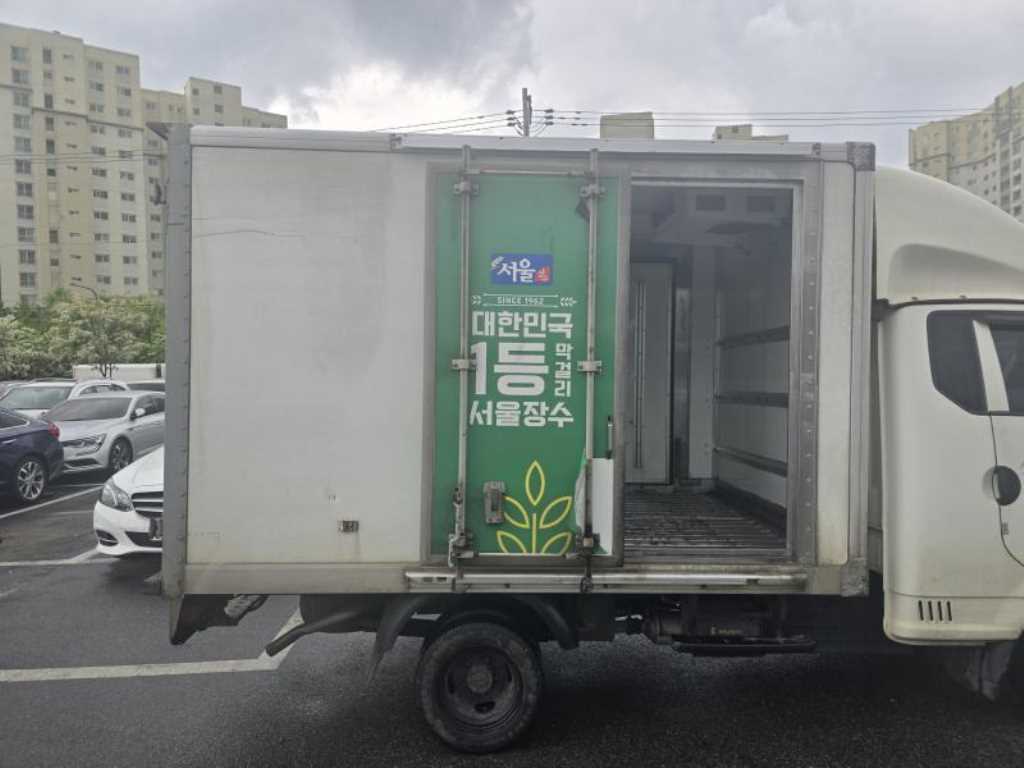 Small Truck Top_Refrigerator Top - Vista 5