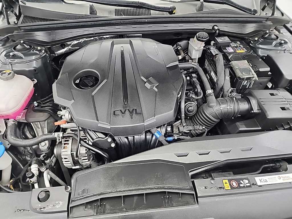 KIA K5 - Vista 5