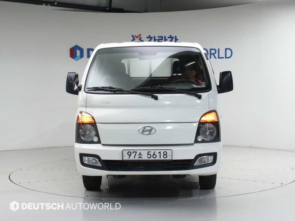 Small Truck Cargo (small) - Vista 3