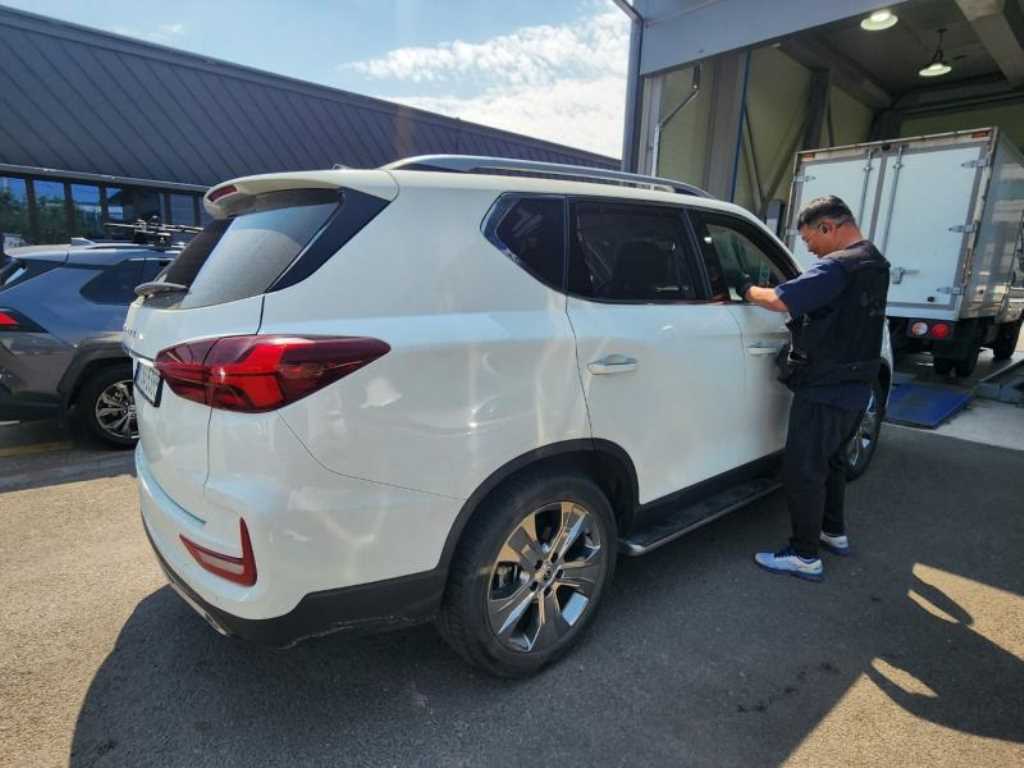 Ssangyong Rexton - Vista 4