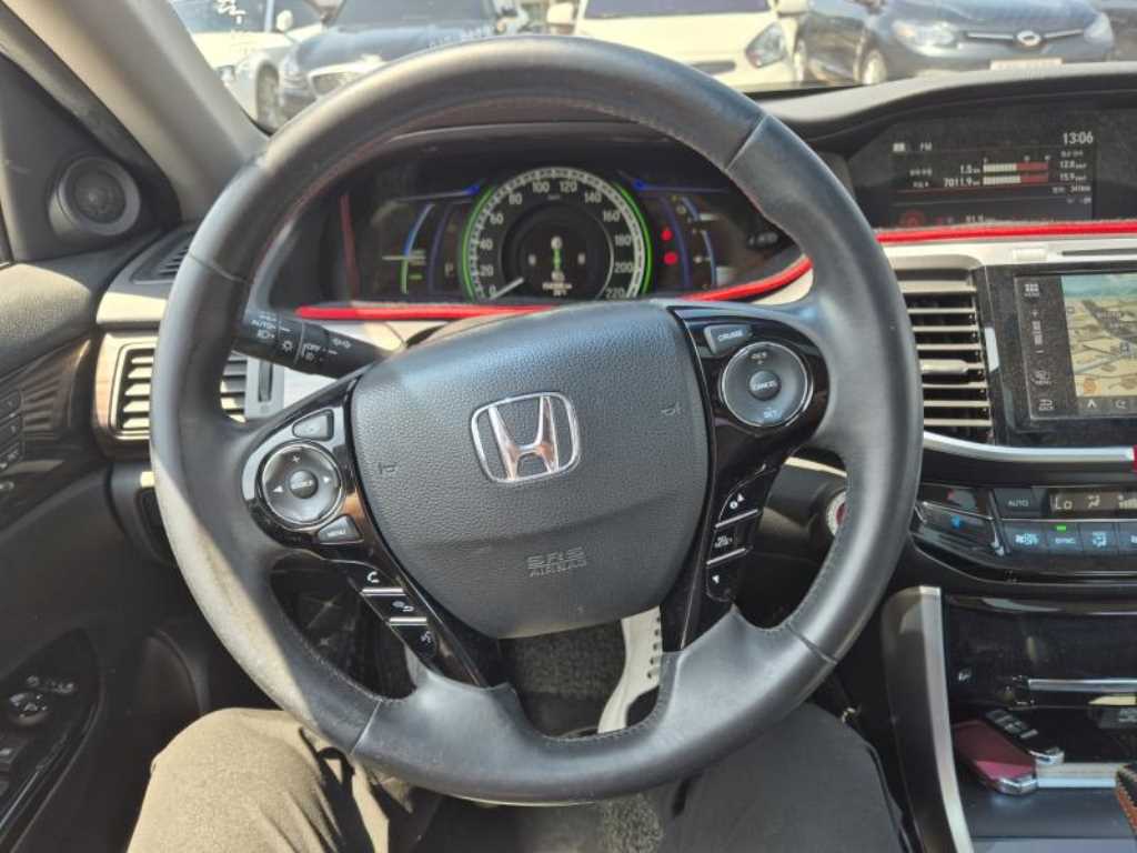 Honda Accord - Vista 7