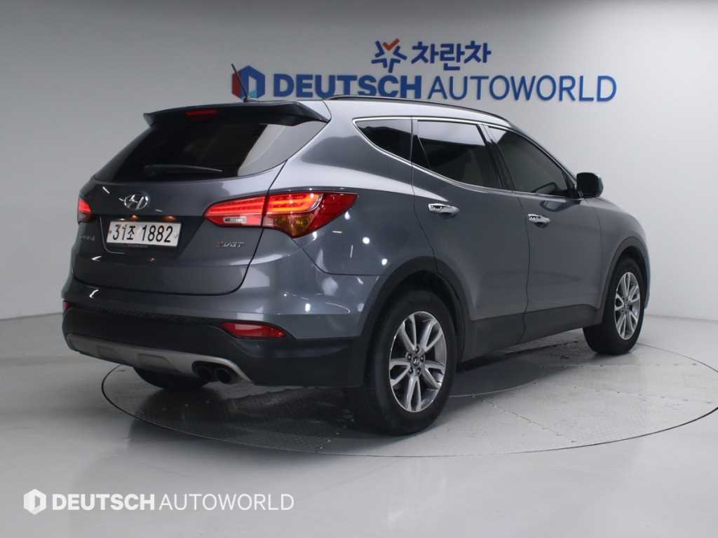 HYUNDAI Santa Fe - Vista 2