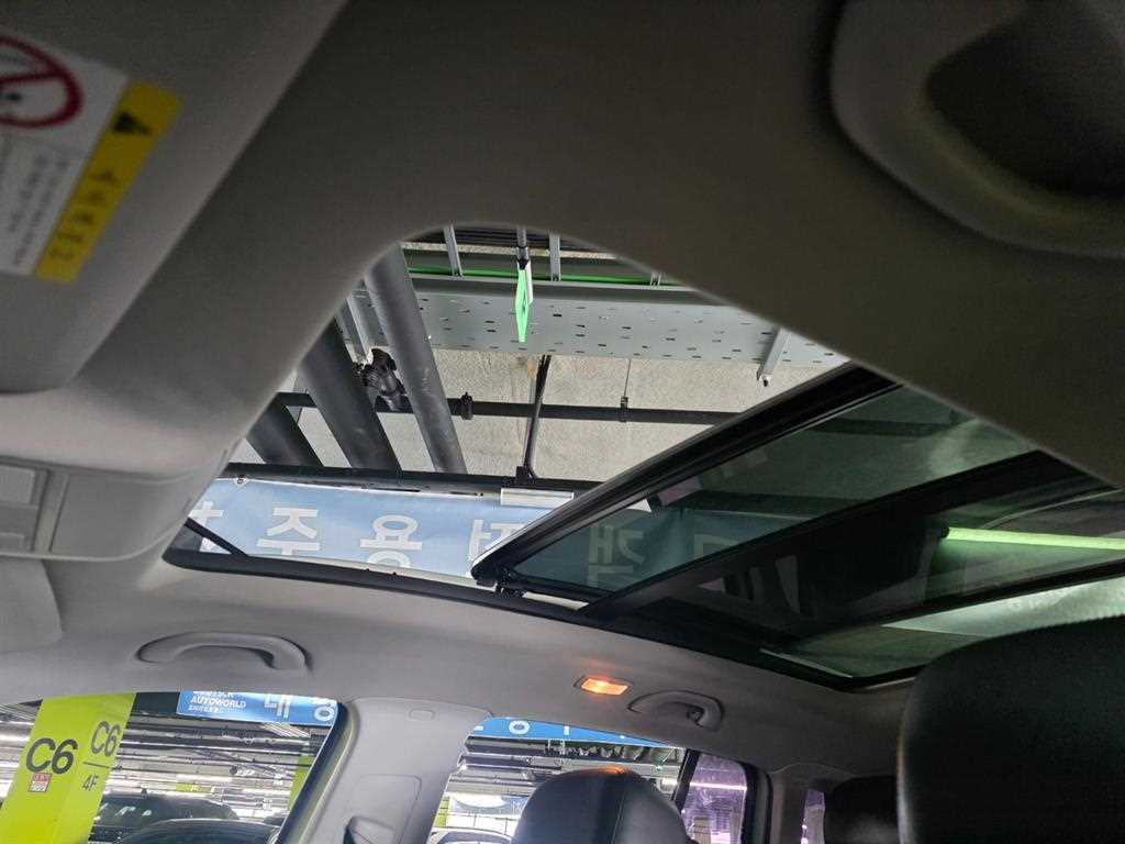 Volkswagen Tiguan - Vista 2