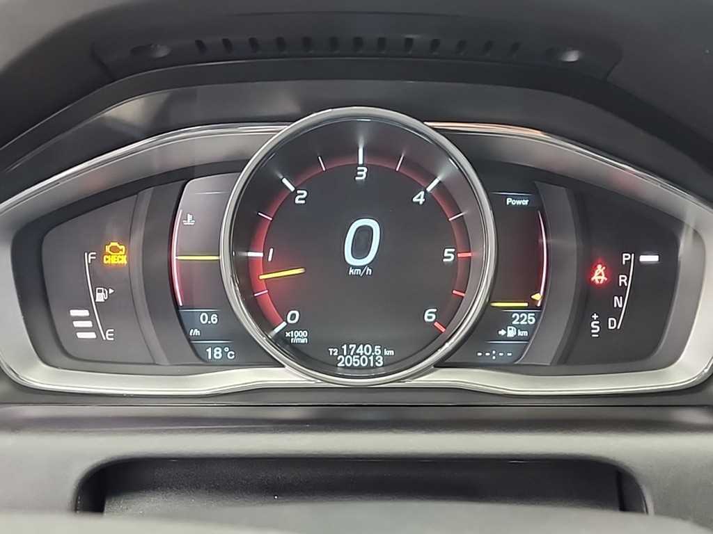 Volvo XC60 - Vista 6