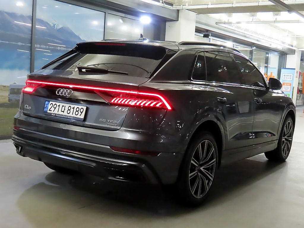 Audi Q8 - Vista 4