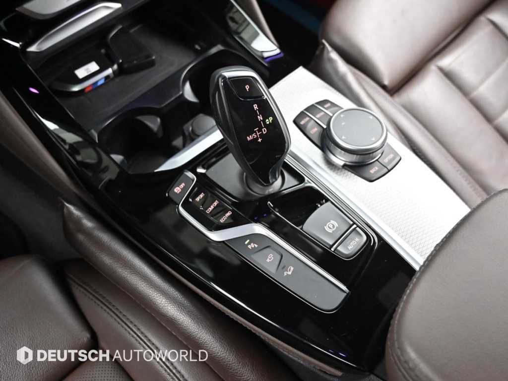 BMW X4 - Vista 9