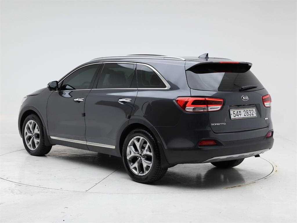 KIA Sorento - Vista 4