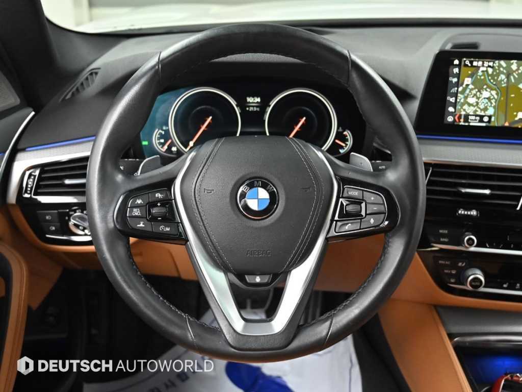 BMW 5 Series 2018 Blanco - Importación desde Corea - HF Imports Iquique - Foto 13
