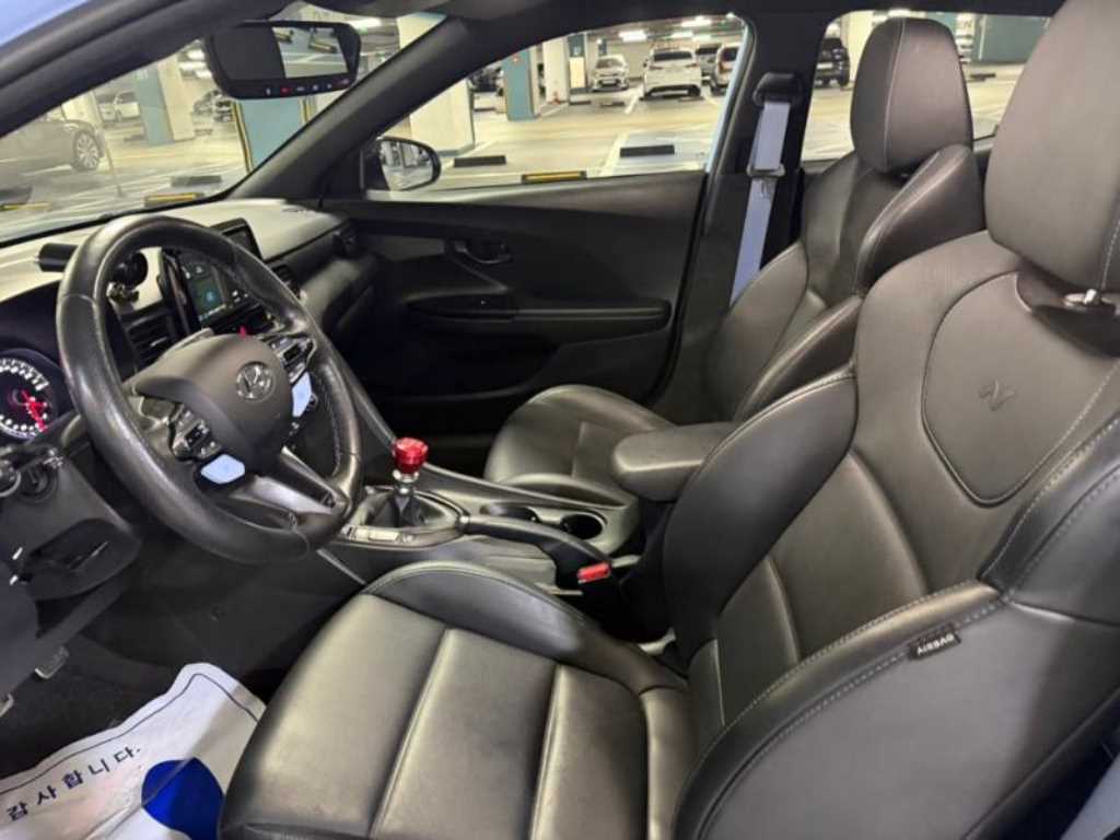 HYUNDAI Veloster - Vista 6