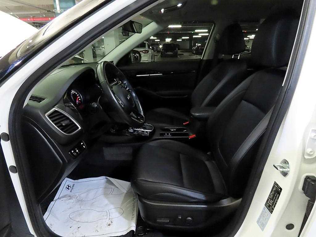 KIA Seltos - Vista 6