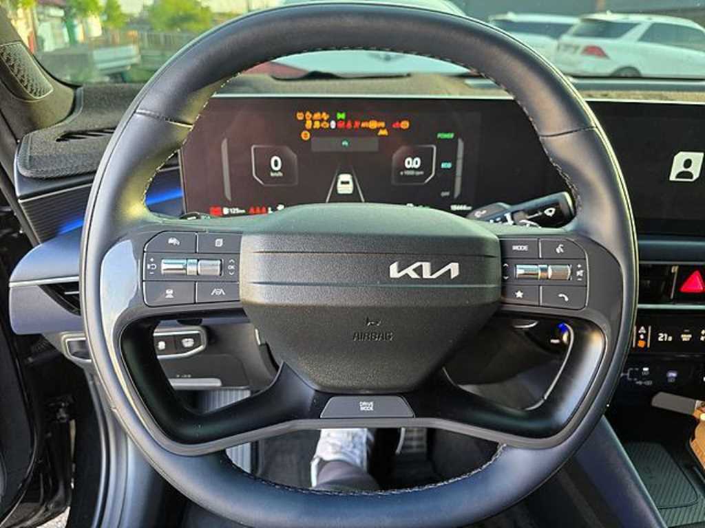 KIA K8 - Vista 8