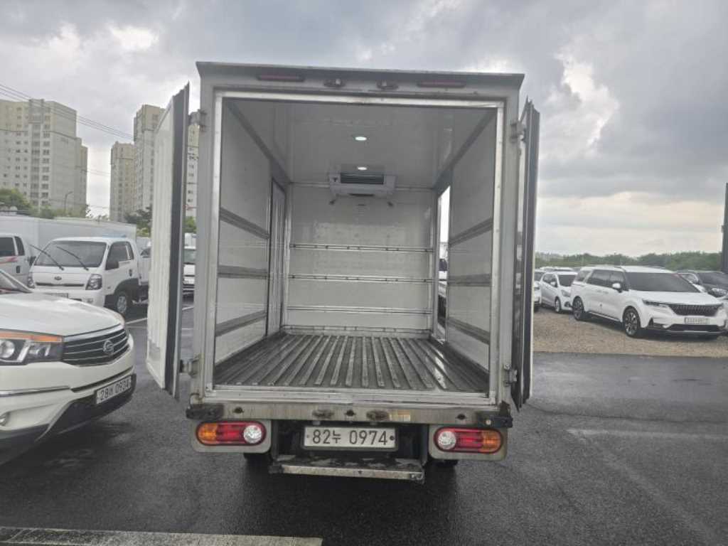 Small Truck Top_Refrigerator Top - Vista 2