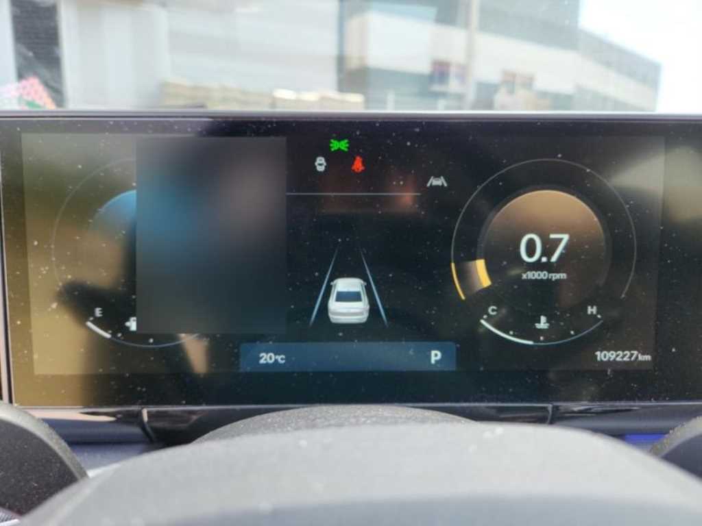 HYUNDAI Grandeur - Vista 8