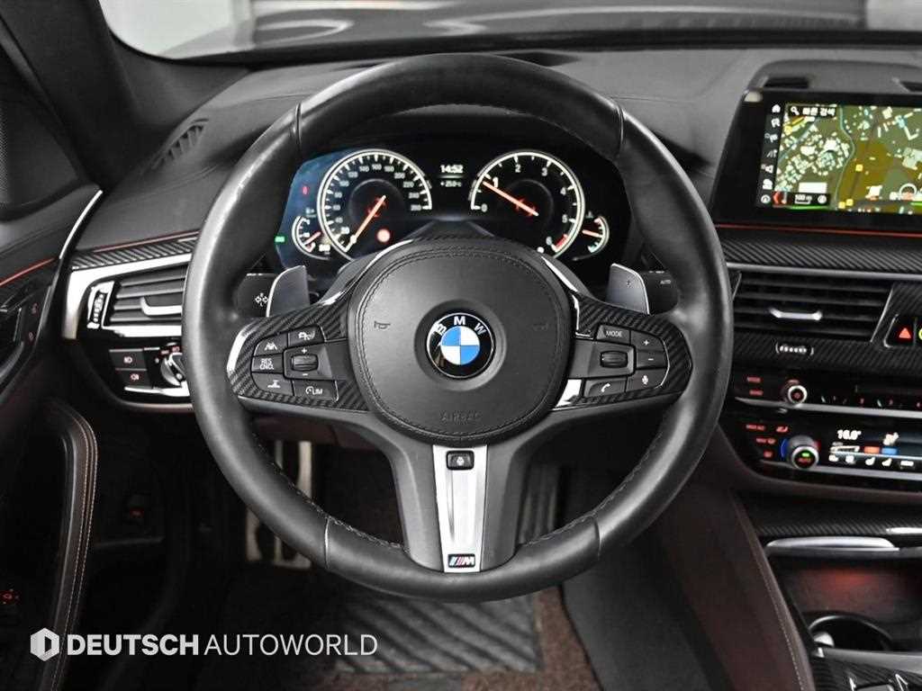 BMW 5 Series 2018 Negro - Importación desde Corea - HF Imports Iquique - Foto 13