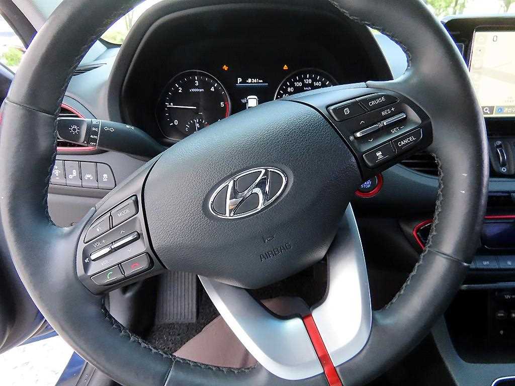 HYUNDAI i30 - Vista 8