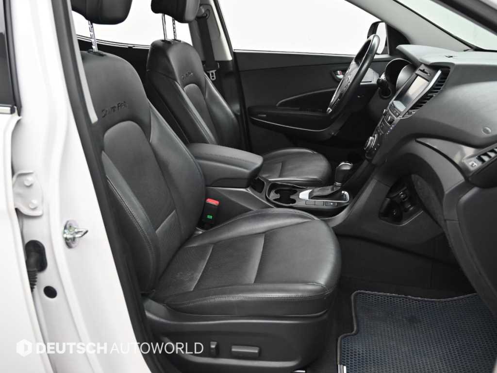 HYUNDAI Santa Fe - Vista 10