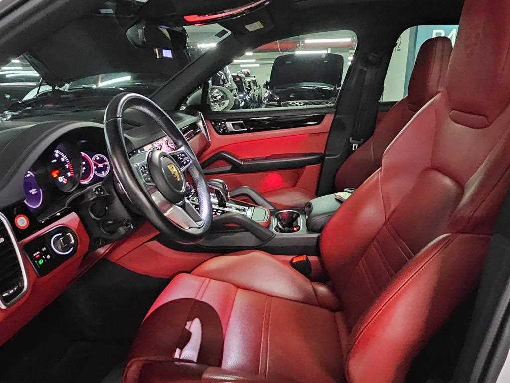 Porsche Cayenne - Vista 12