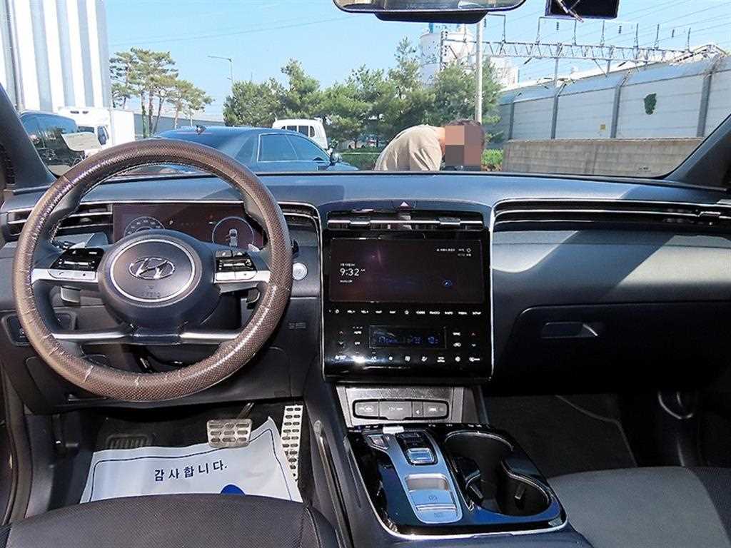 HYUNDAI Tucson - Vista 7