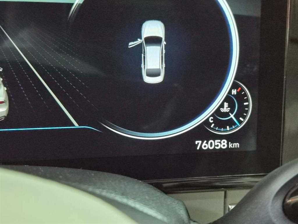 HYUNDAI Grandeur - Vista 10