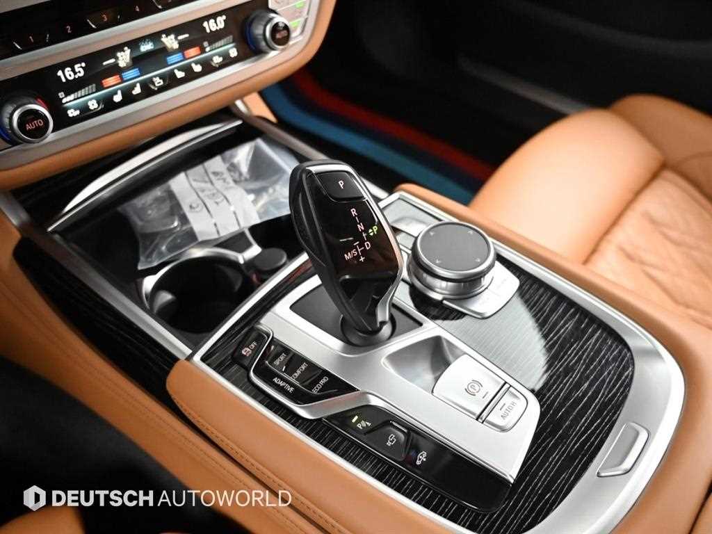 BMW 7 Series - Vista 9