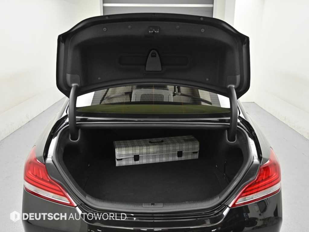 Genesis G70 2018 Negro - Importación desde Corea - HF Imports Iquique - Foto 19