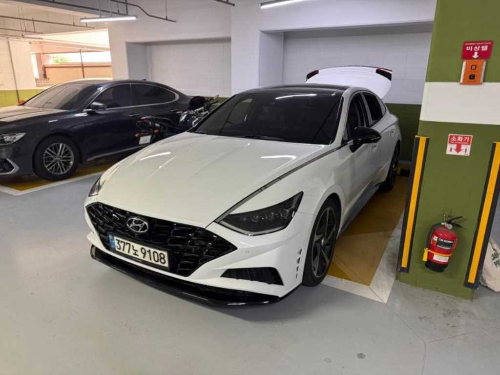 HYUNDAI Sonata 2022 Blanco - Importación desde Corea - HF Imports Iquique - Foto 1