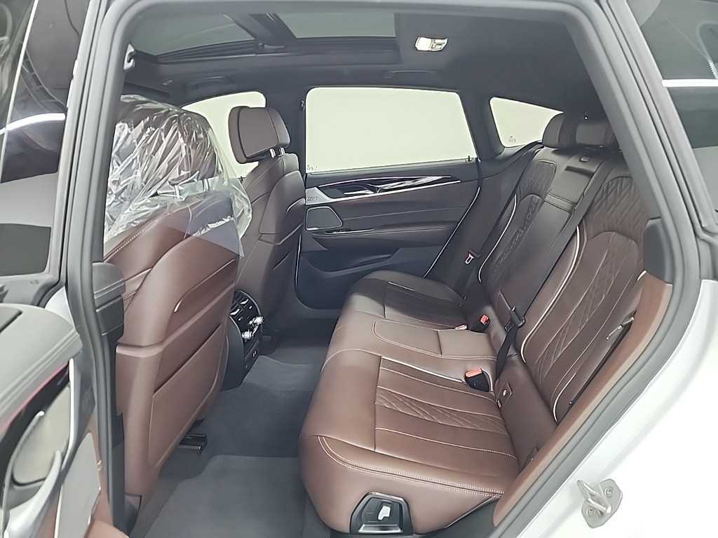 BMW Gran Turismo - Vista 12