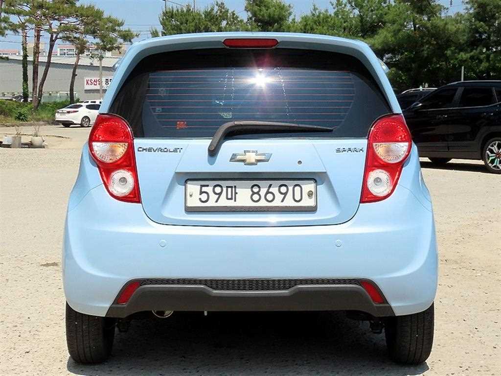 Chevrolet Spark - Vista 4