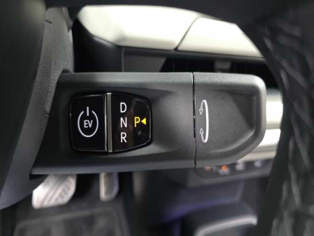 KIA EV4 - Vista 9