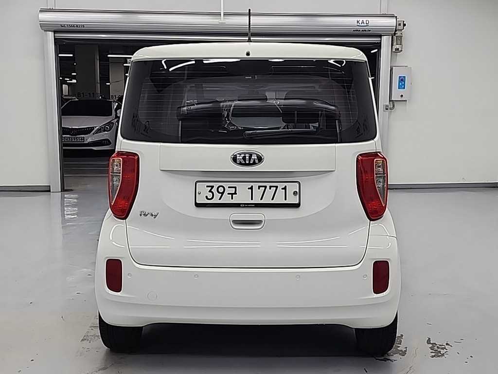 KIA Ray - Vista 3