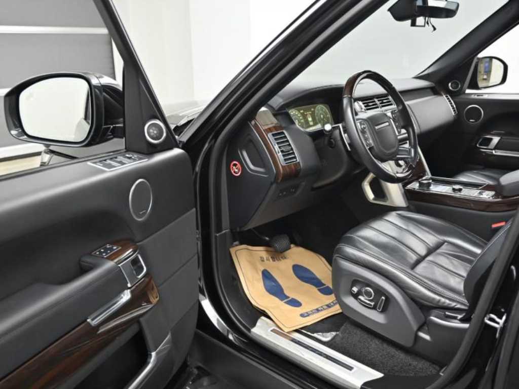Land Rover Range Rover - Vista 5