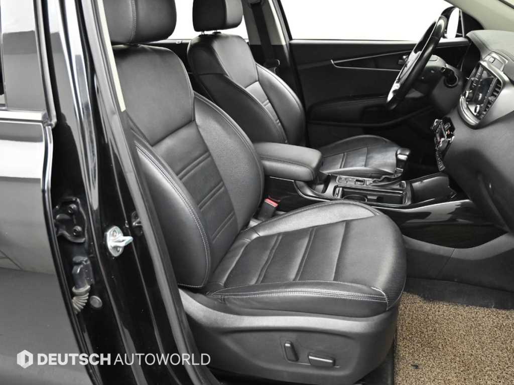 KIA Sorento - Vista 10