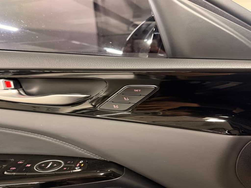 KIA K7 - Vista 10