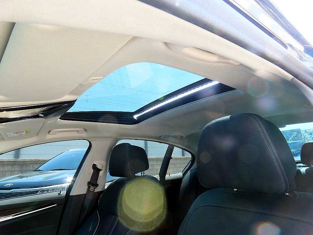 BMW 5 Series 2023 Gris - Importación desde Corea - HF Imports Iquique - Foto 18