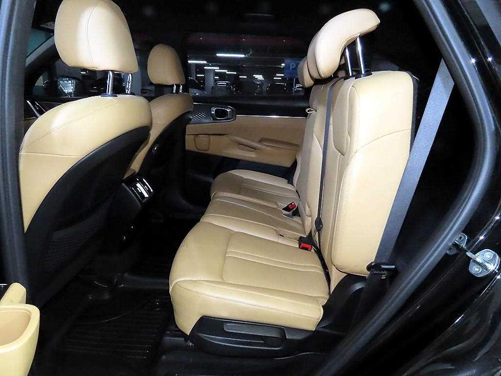 KIA Sorento - Vista 7
