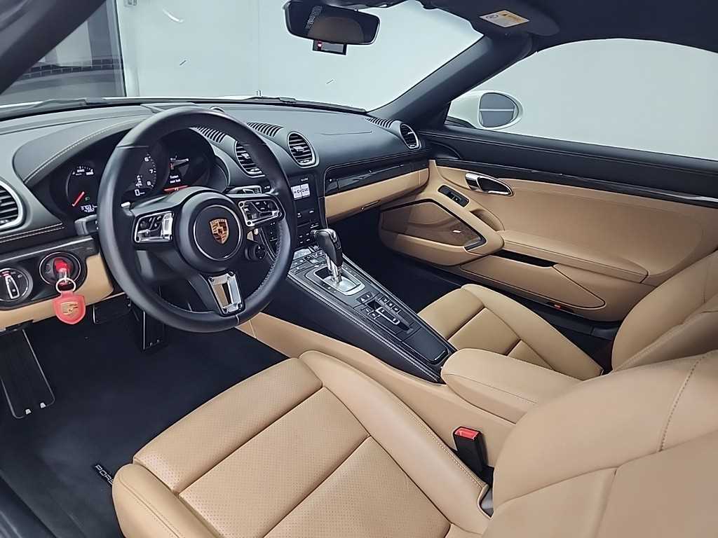 Porsche 718 - Vista 7