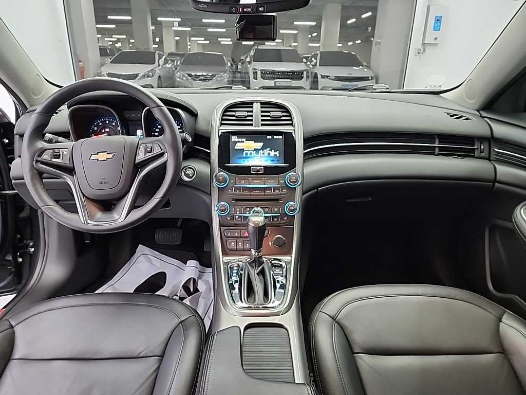 Chevrolet Malibu - Vista 7