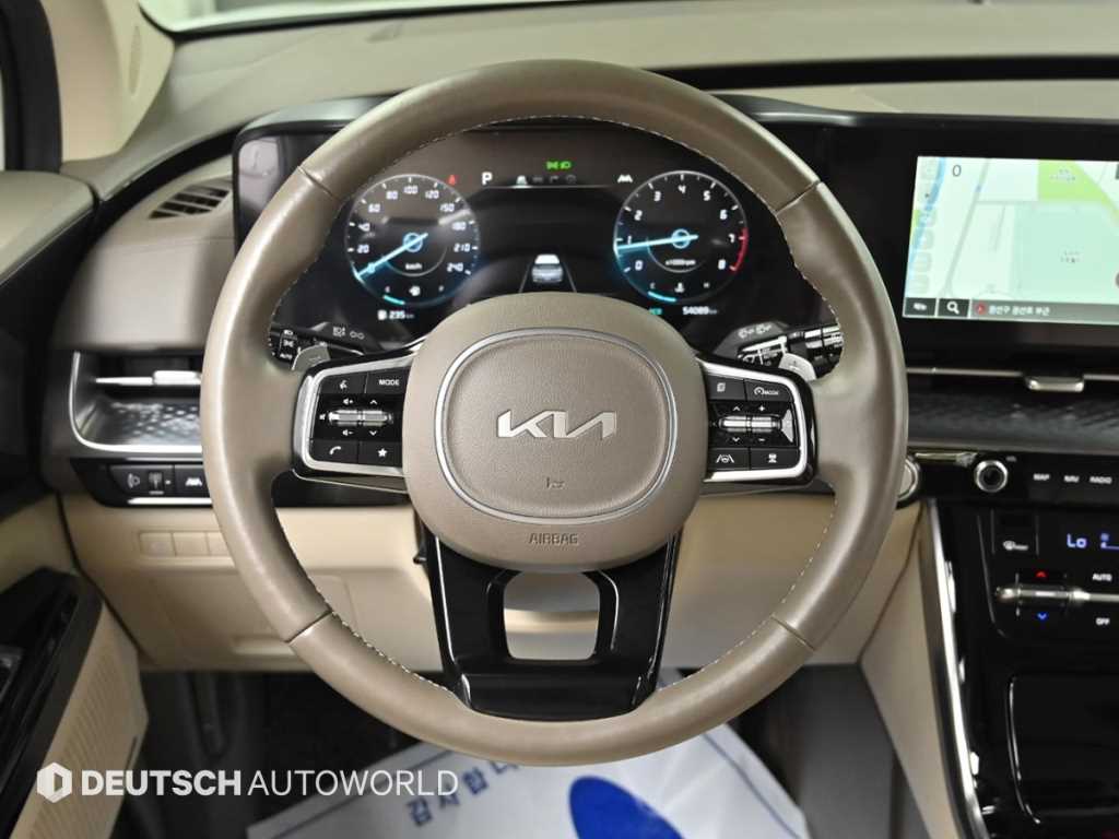 KIA Carnival 2023 the color of pearl - Importación desde Corea - HF Imports Iquique - Foto 13