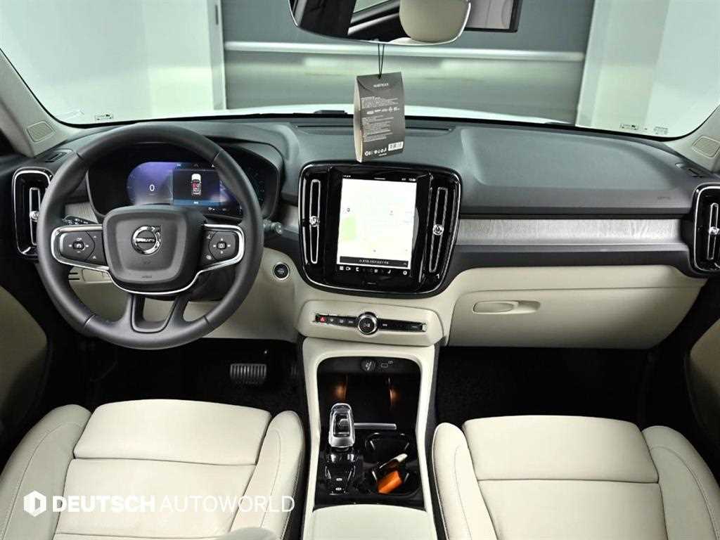 Volvo XC40 - Vista 7