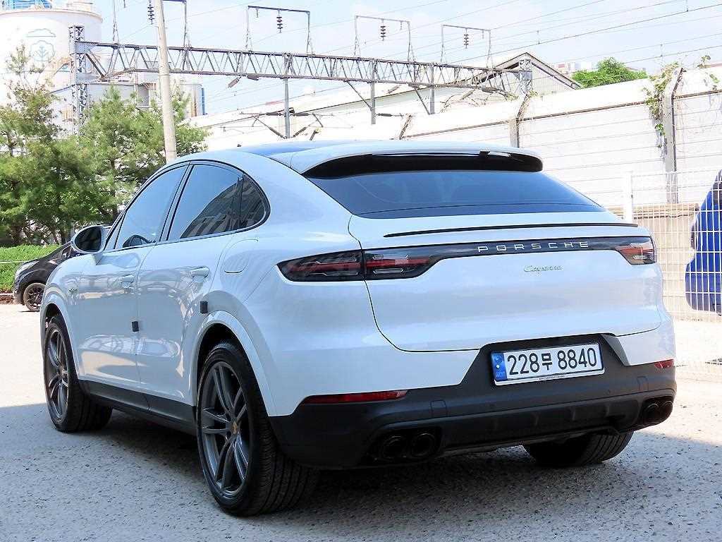 Porsche Cayenne - Vista 3
