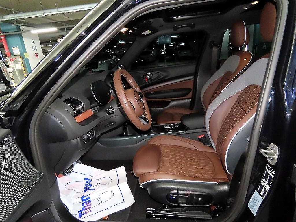 Mini Clubman - Vista 6