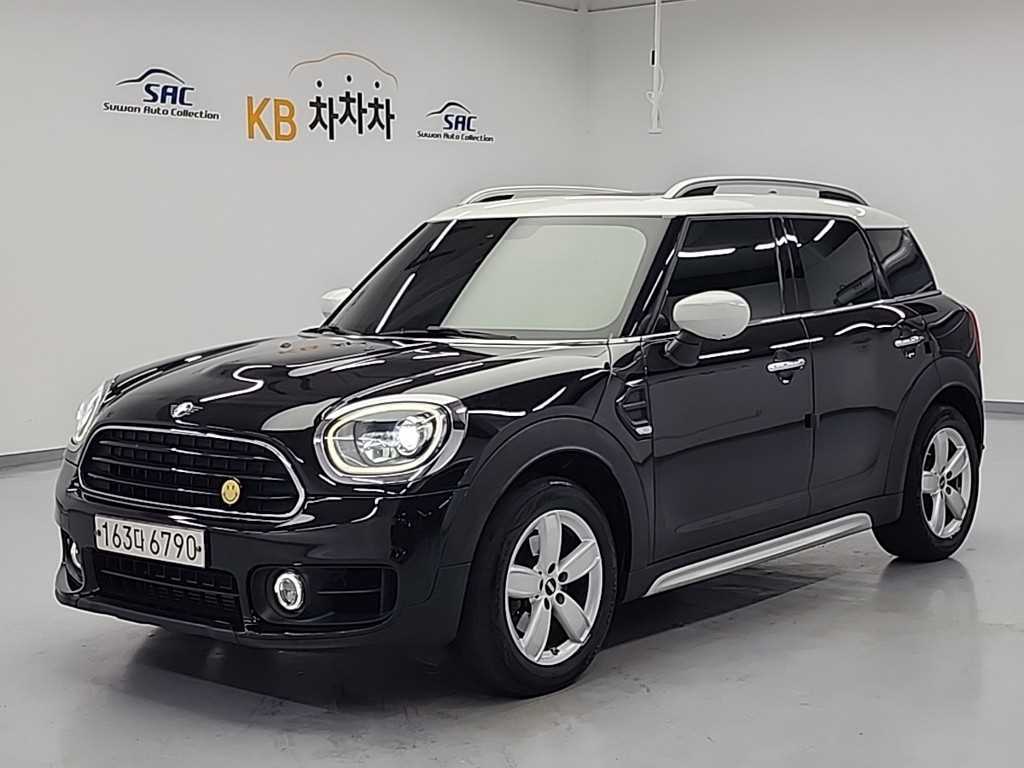 Mini Countryman 2020 Negro - Importación desde Corea - HF Imports Iquique - Foto 1