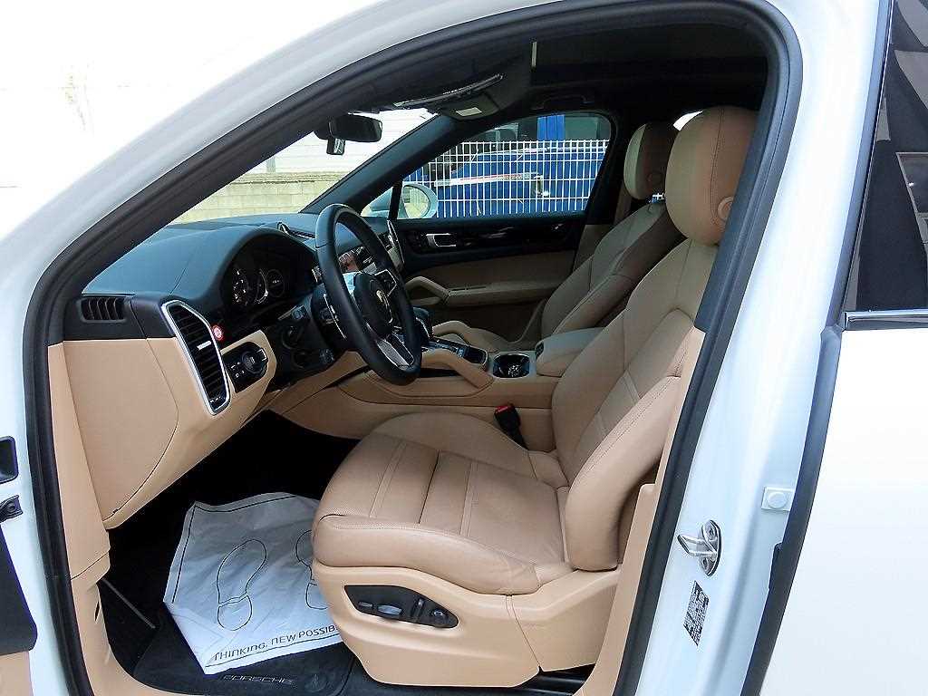 Porsche Cayenne - Vista 5