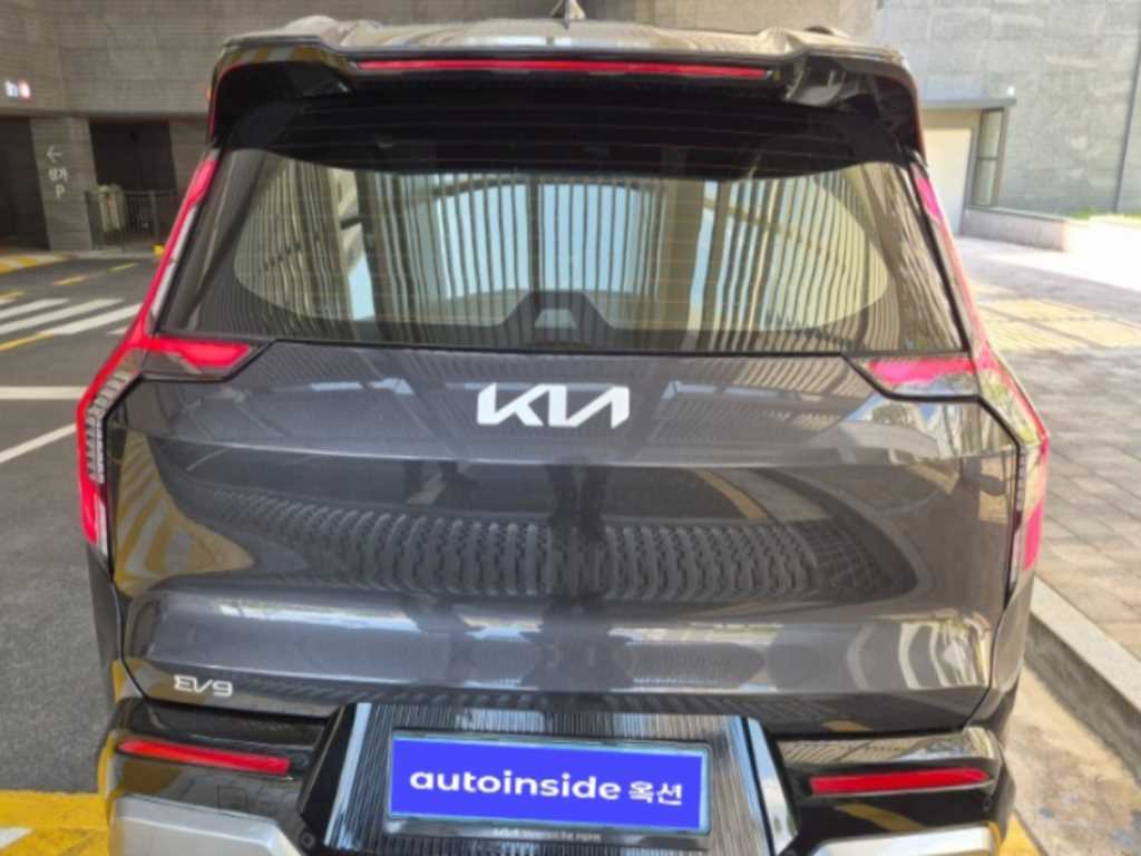 KIA EV9 - Vista 5
