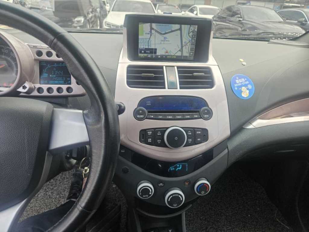 Chevrolet Spark - Vista 12