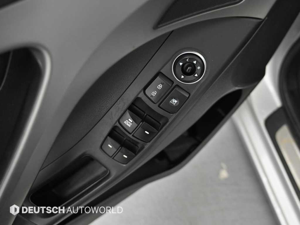 HYUNDAI Avante 2016 Plateado - Importación desde Corea - HF Imports Iquique - Foto 15