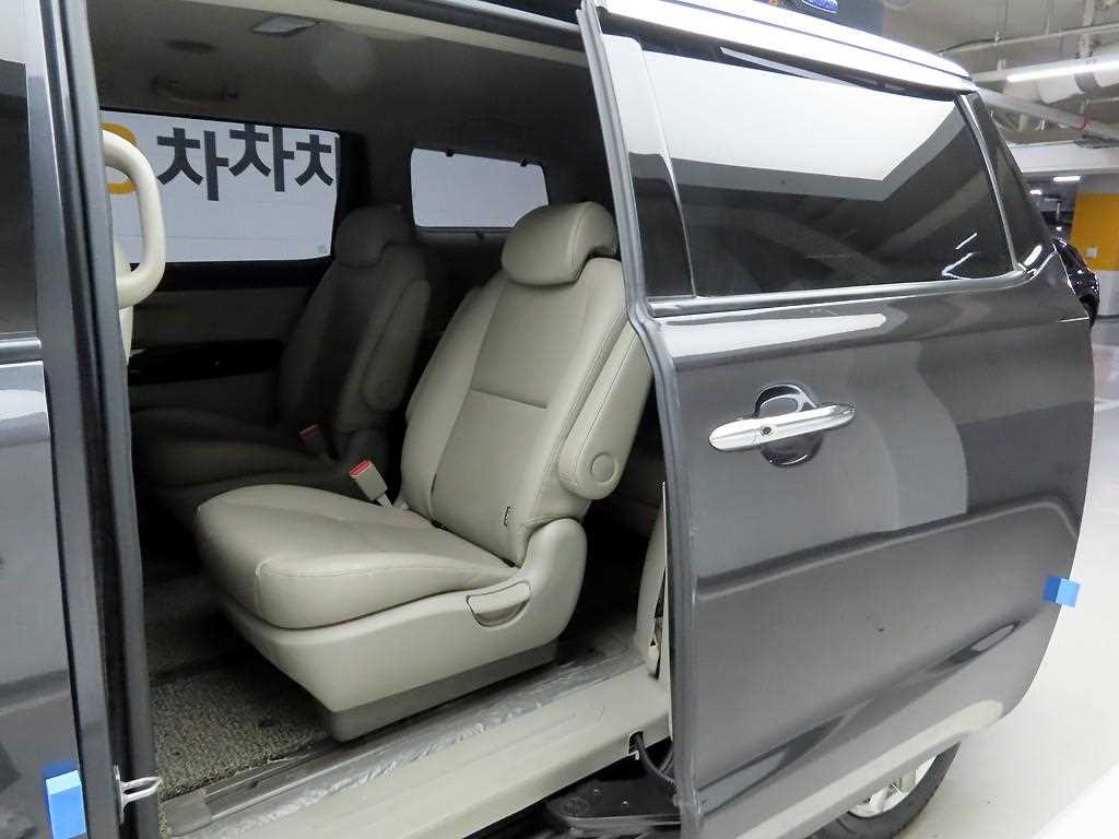 KIA Carnival 2019 Gris - Importación desde Corea - HF Imports Iquique - Foto 13