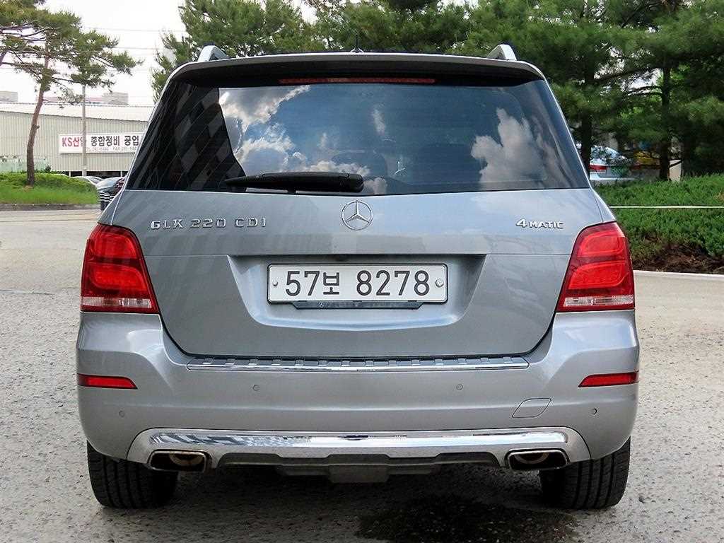 Mercedes Benz GLK Class - Vista 4