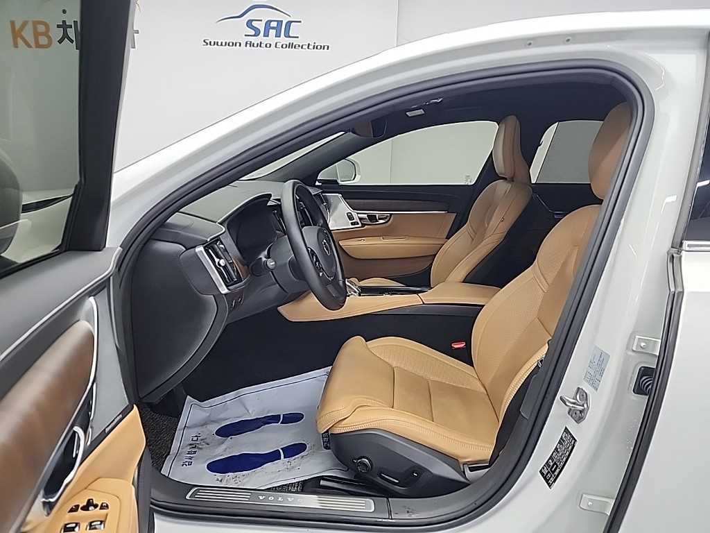 Volvo S90 - Vista 11