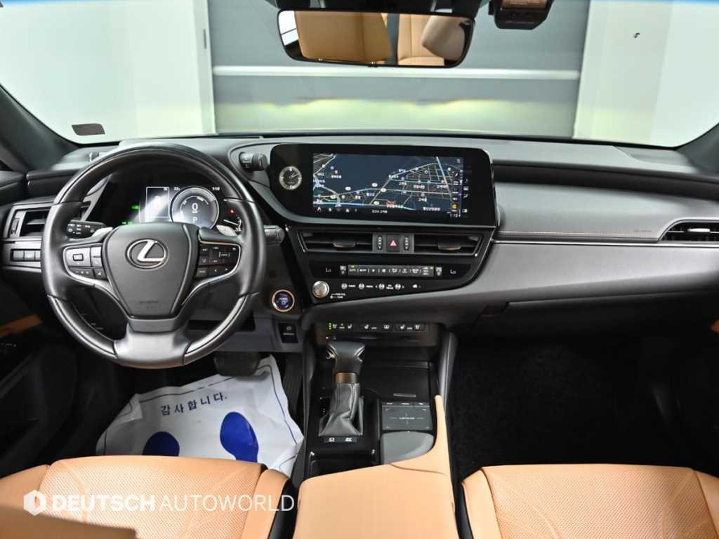 Lexus ES - Vista 7